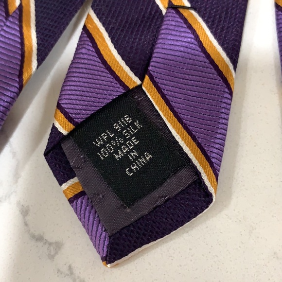 Like New Men’s Neck Tie - Picture 3 of 4